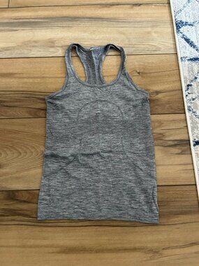 Lululemon Swiftly Tech Tank Top Gray Size 4